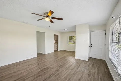 1111 E Okaloosa Avenue Tampa FL 33604