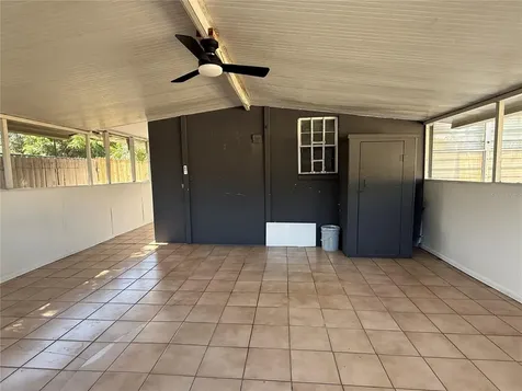 1111 E Okaloosa Avenue Tampa FL 33604