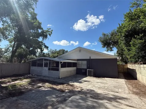 1111 E Okaloosa Avenue Tampa FL 33604