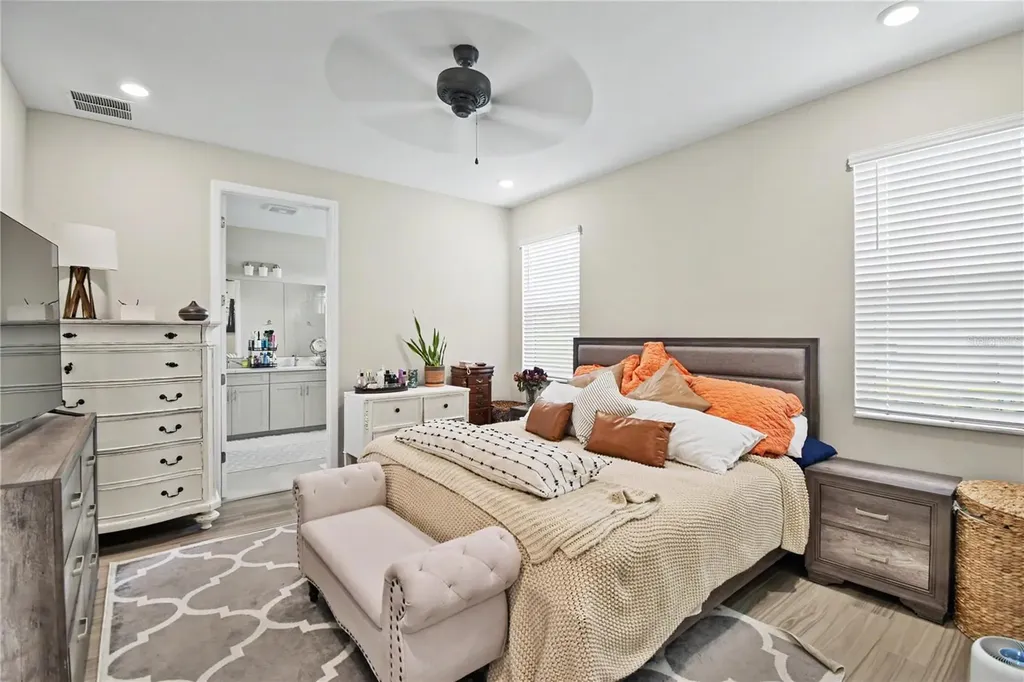 12115 Bald Cypress Cove Parrish FL 34219
