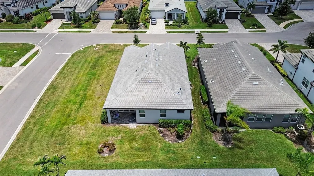 12115 Bald Cypress Cove Parrish FL 34219