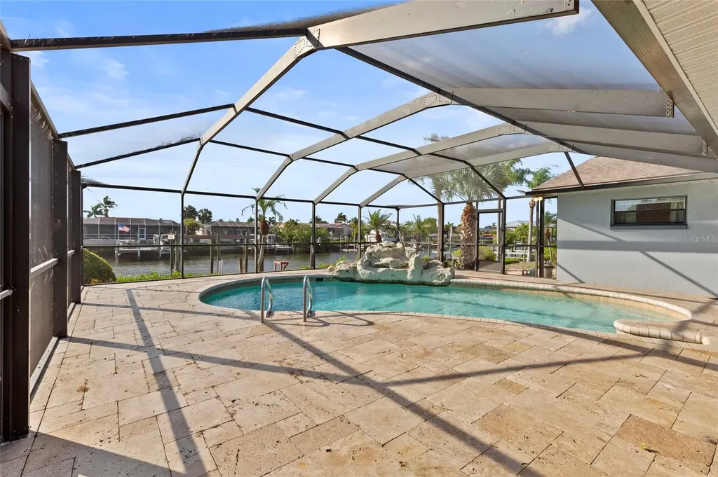 921 Birdie Way Apollo Beach FL 33572