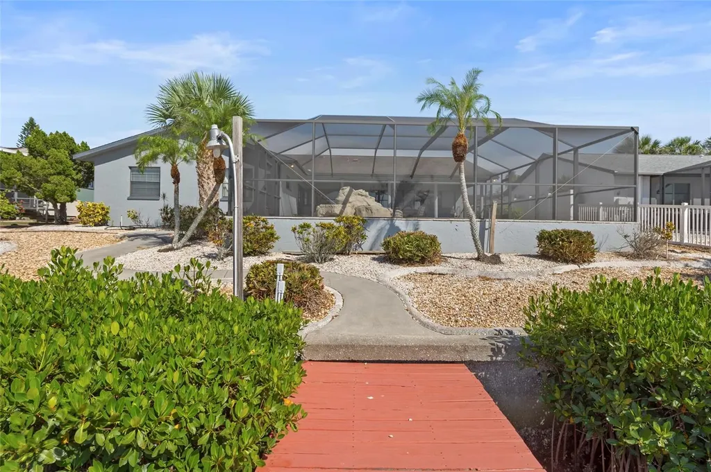 921 Birdie Way Apollo Beach FL 33572