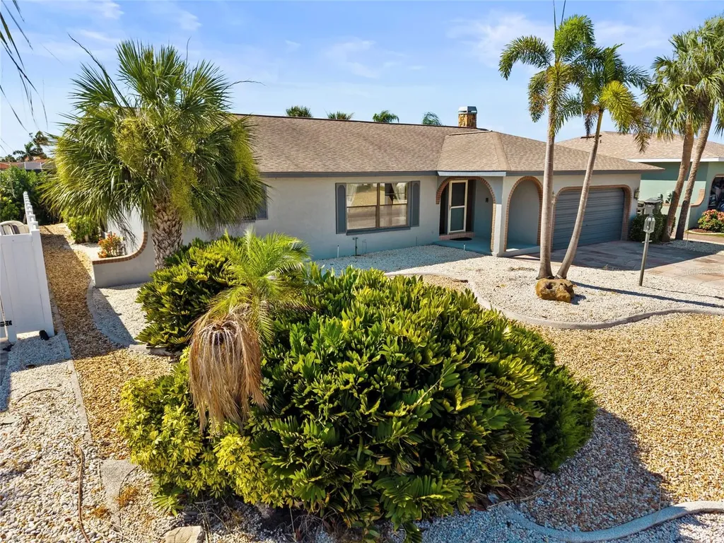 921 Birdie Way Apollo Beach FL 33572