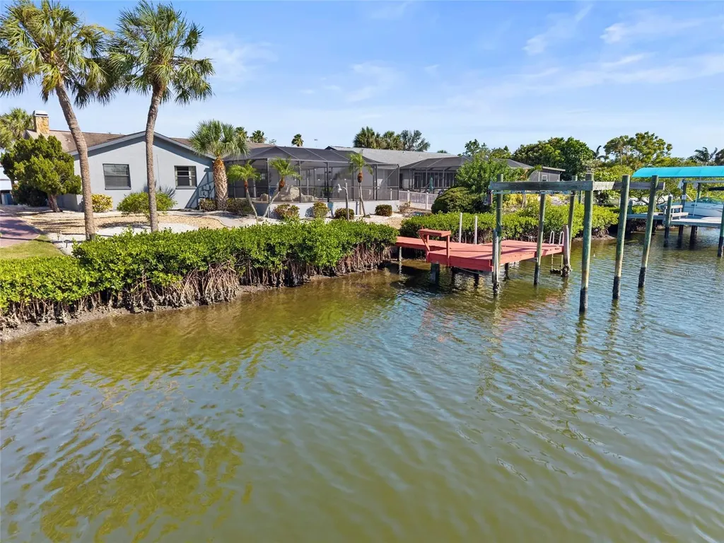 921 Birdie Way Apollo Beach FL 33572