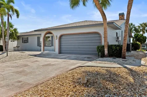 921 Birdie Way Apollo Beach FL 33572