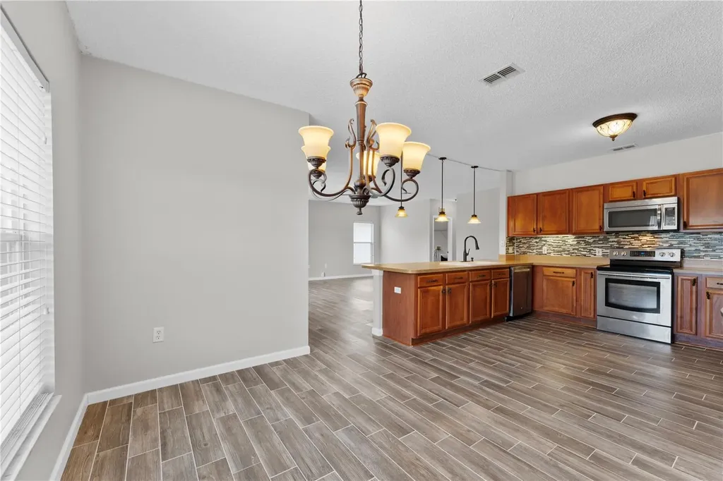 5354 Dahlia Reserve Drive Kissimmee FL 34758