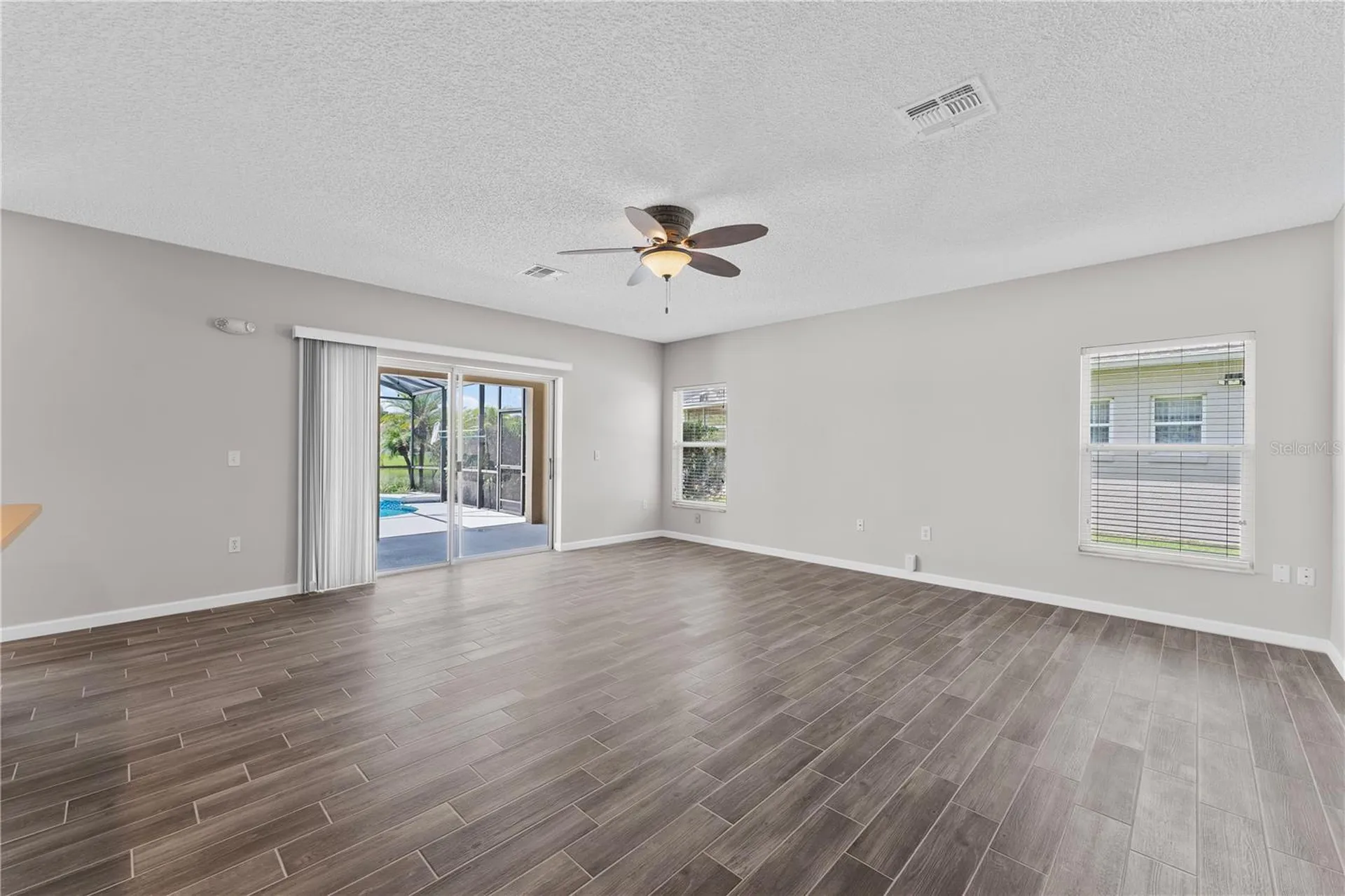 5354 Dahlia Reserve Drive Kissimmee FL 34758