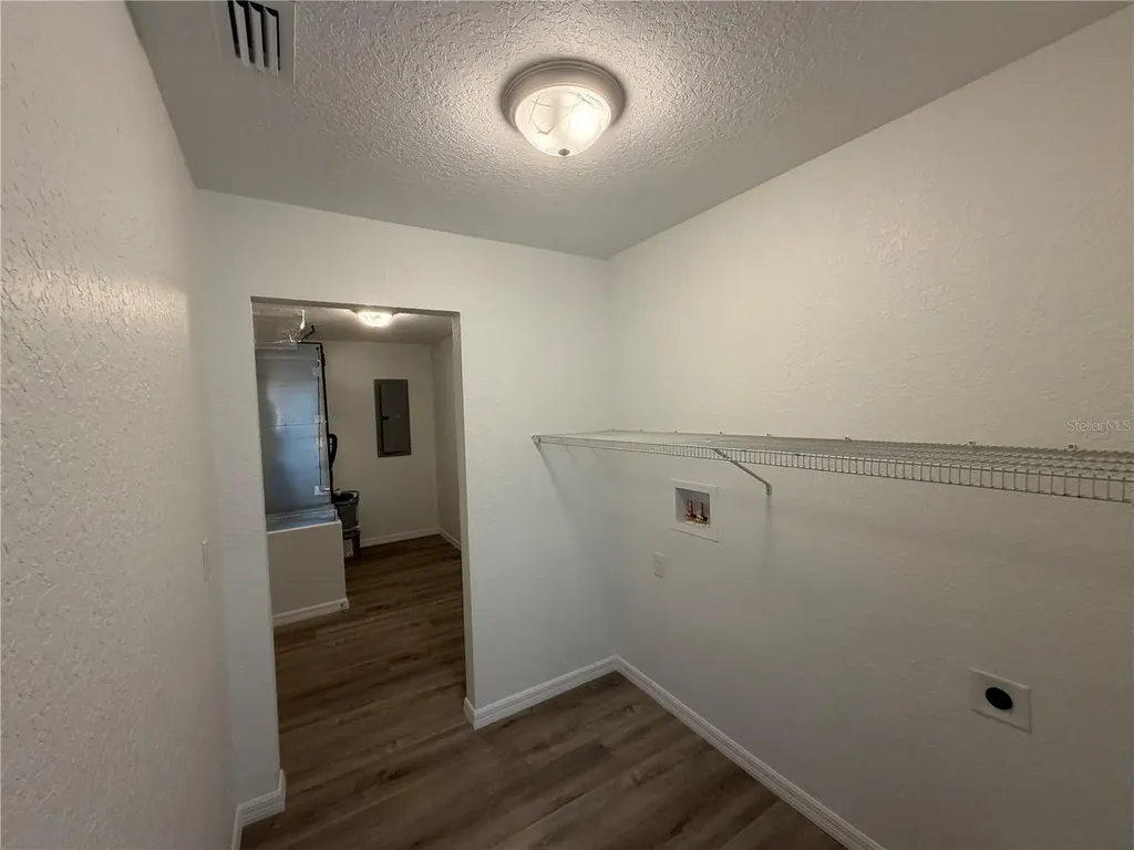 16683 SE 63 Lane Ocklawaha FL 32179