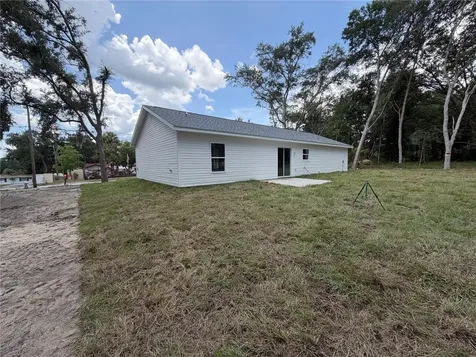 16683 SE 63 Lane Ocklawaha FL 32179