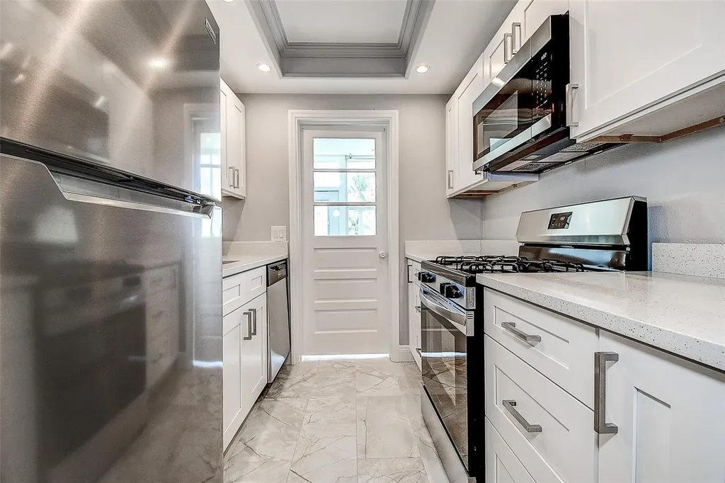 1819 Shore Drive S South Pasadena FL 33707