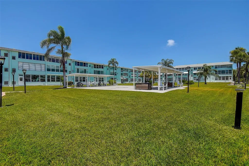 1819 Shore Drive S South Pasadena FL 33707