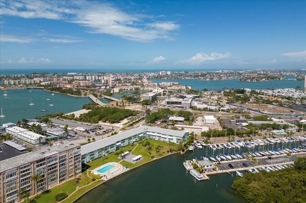 1819 Shore Drive S South Pasadena FL 33707