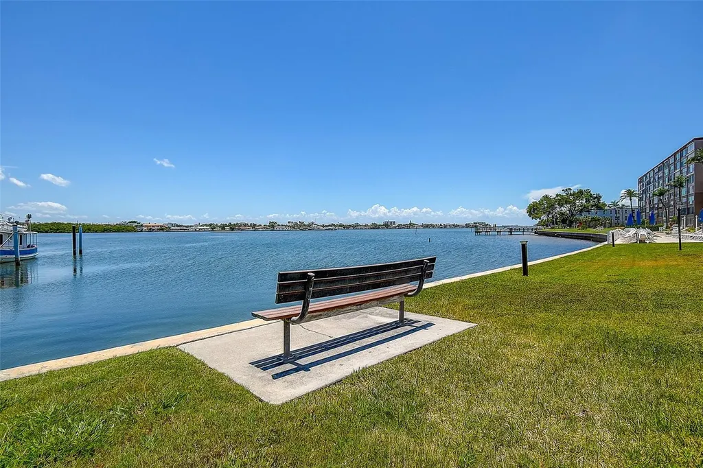 1819 Shore Drive S South Pasadena FL 33707