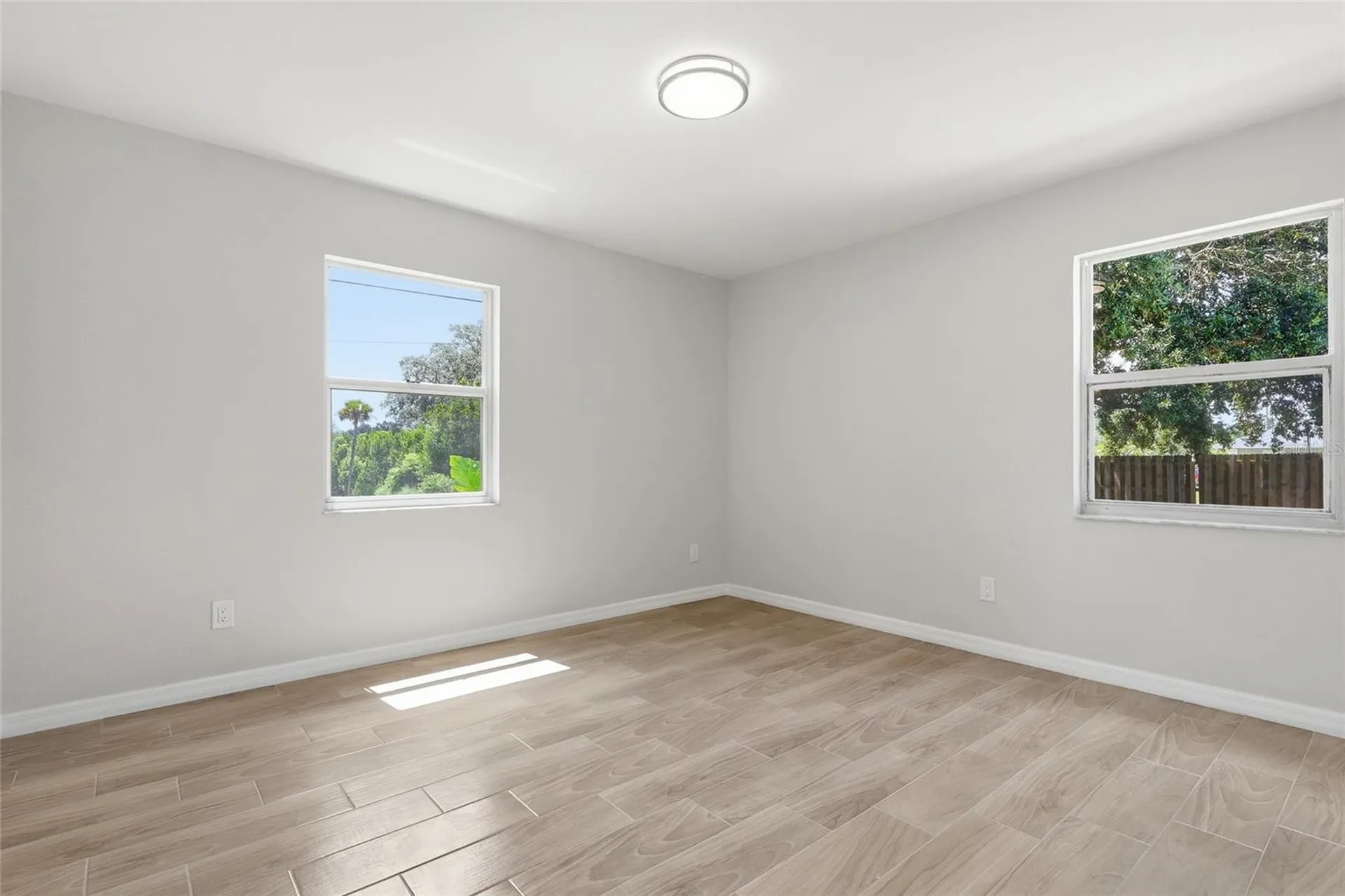 6028 Yarborough Lane Lakeland FL 33812