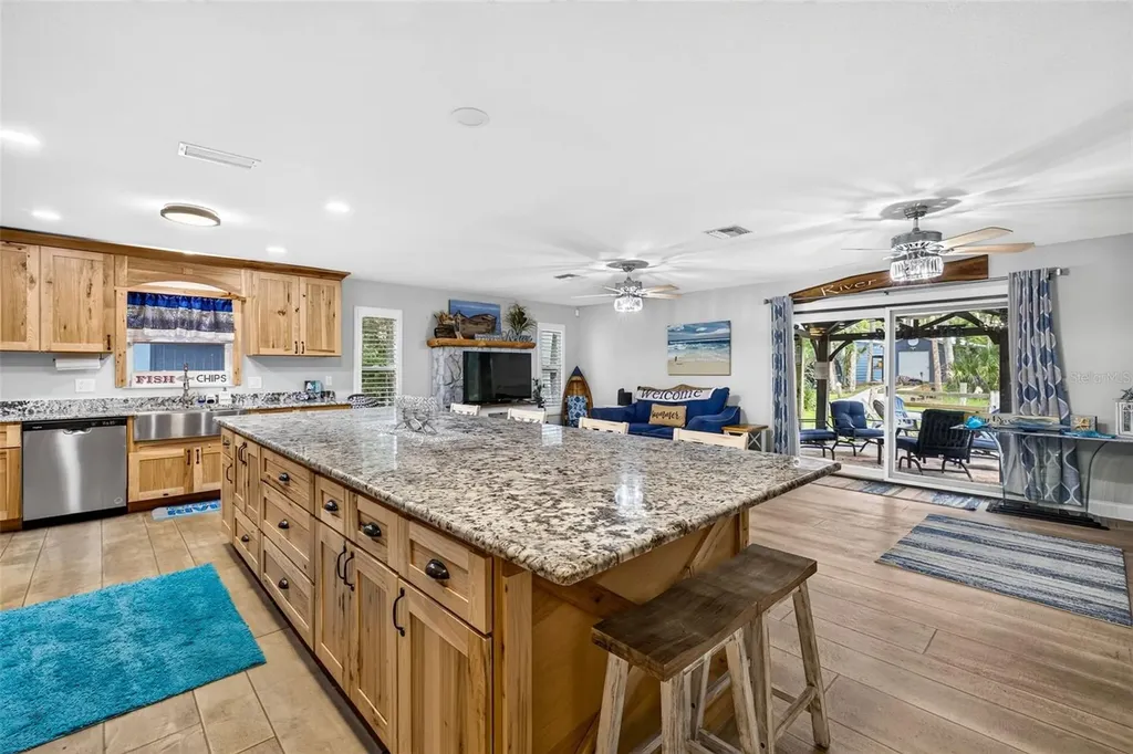 4600 S Lewoods Drive Homosassa FL 34448
