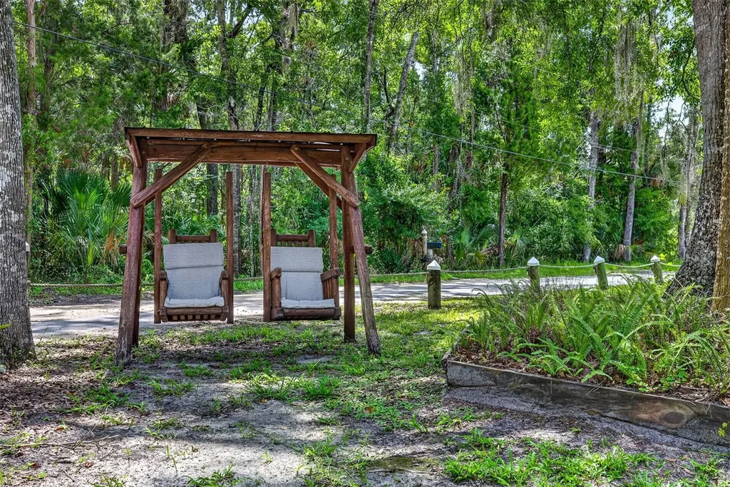 4600 S Lewoods Drive Homosassa FL 34448