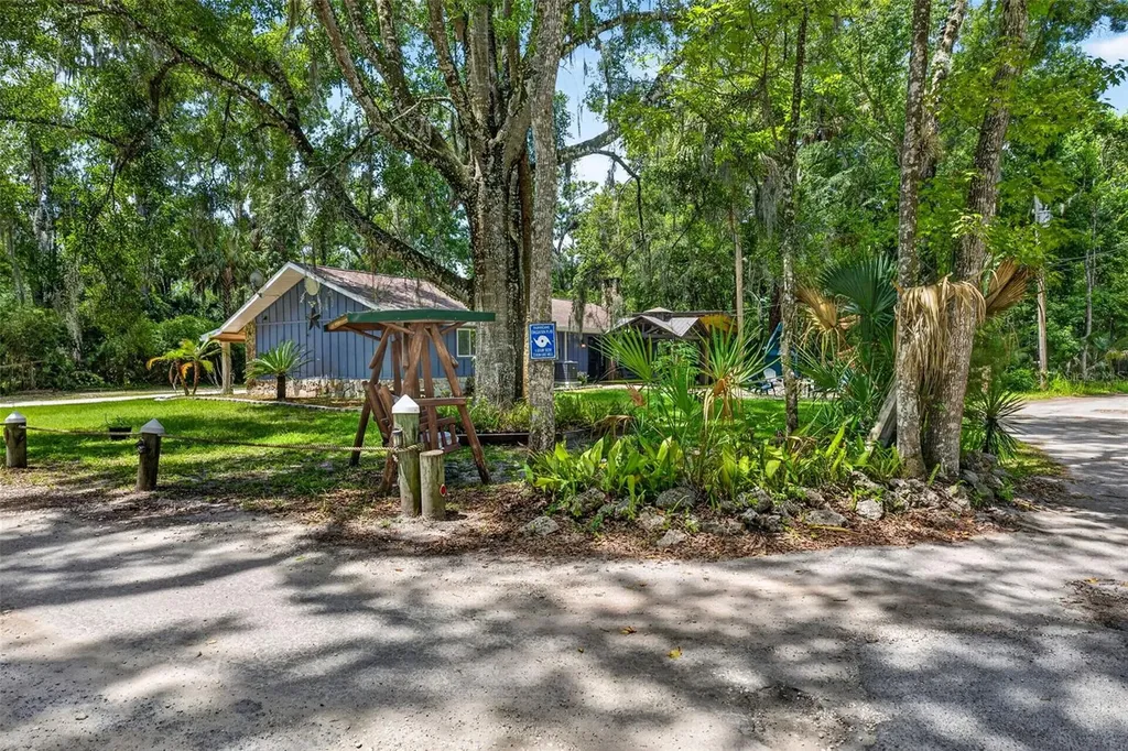 4600 S Lewoods Drive Homosassa FL 34448