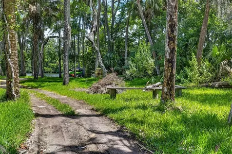 4600 S Lewoods Drive Homosassa FL 34448