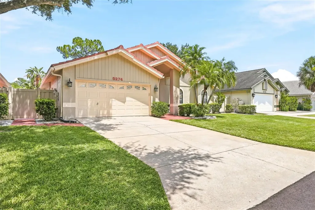 5274 White Sand Circle NE St Petersburg FL 33703