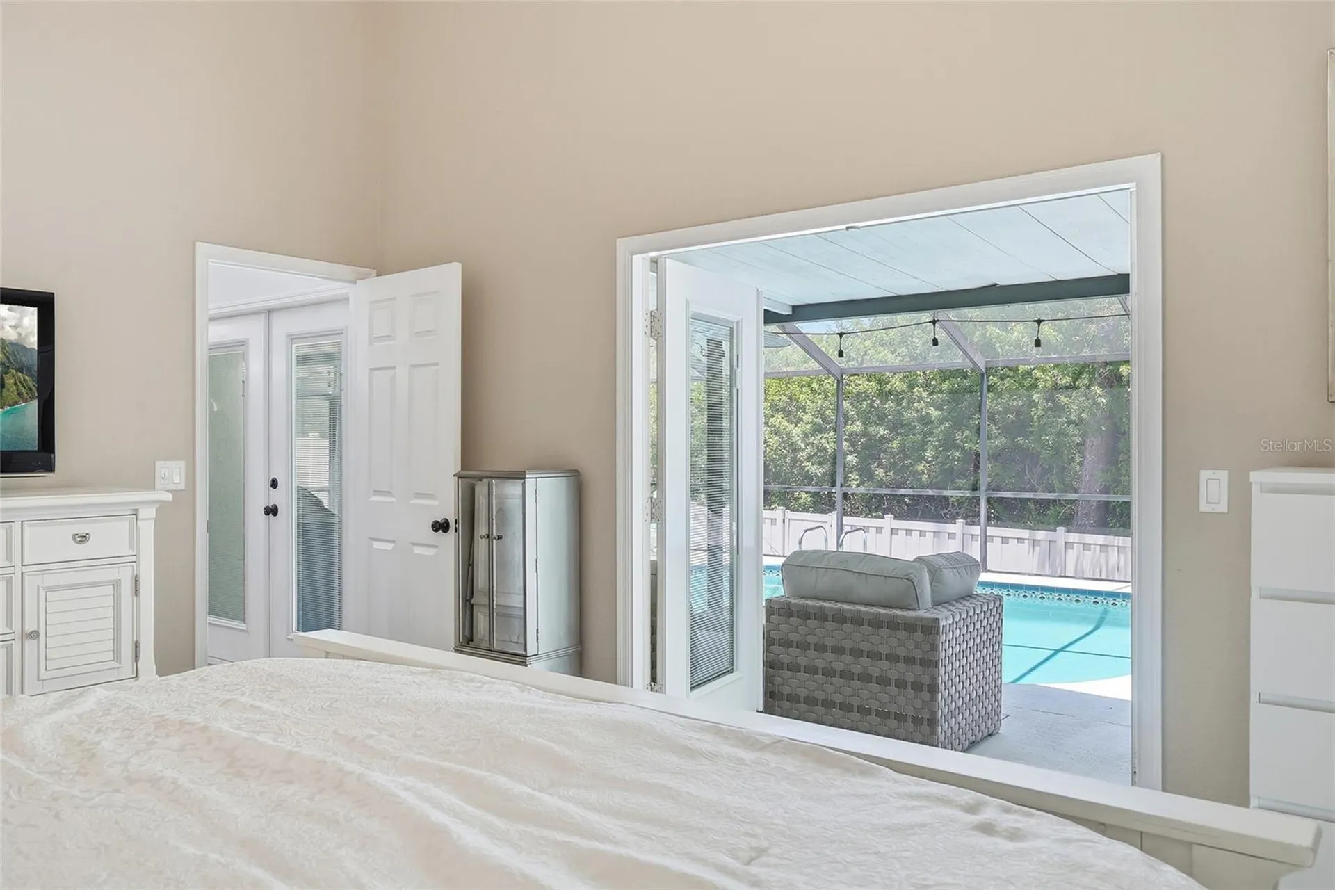 5274 White Sand Circle NE St Petersburg FL 33703