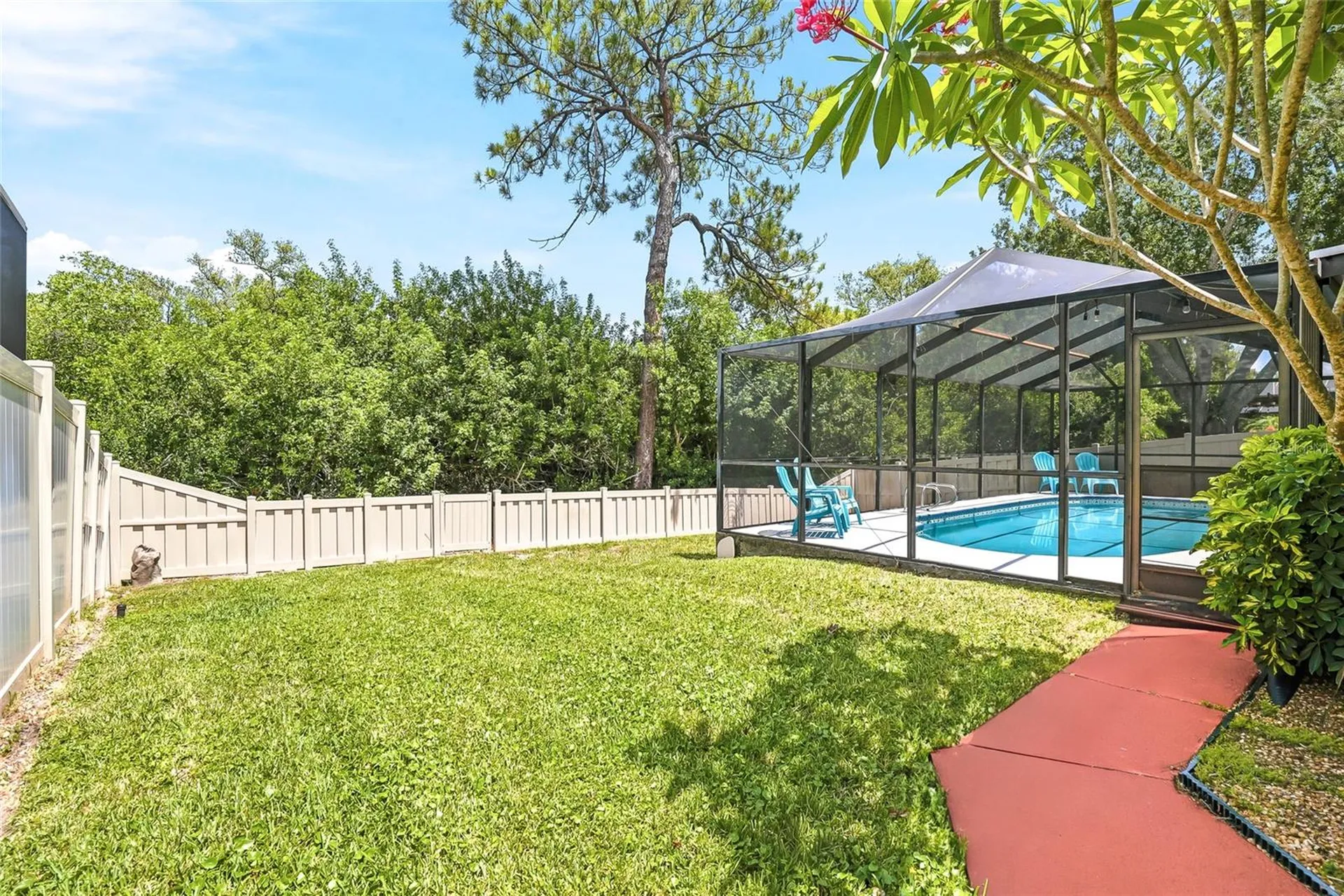 5274 White Sand Circle NE St Petersburg FL 33703