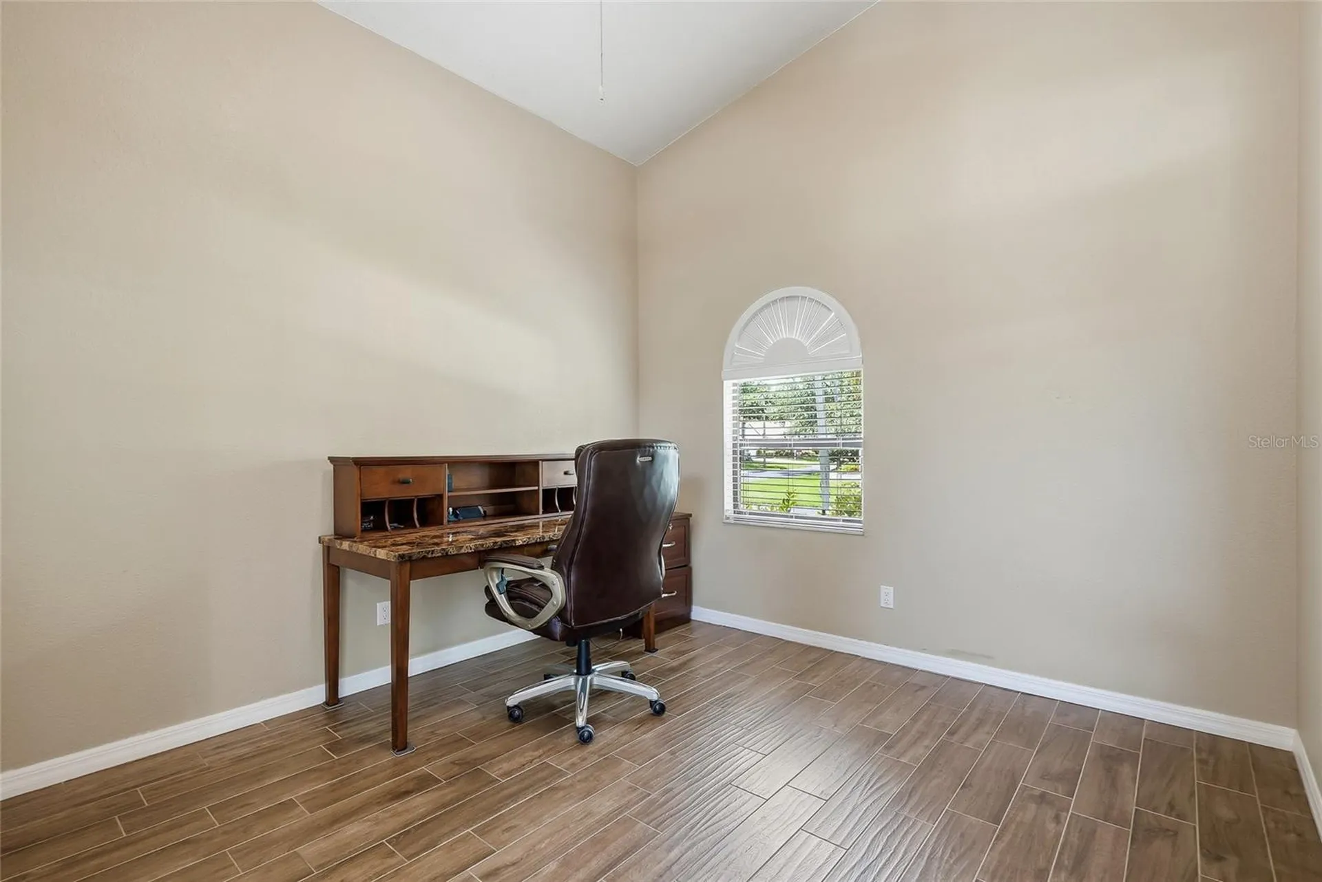 5274 White Sand Circle NE St Petersburg FL 33703