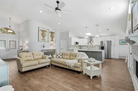 5274 White Sand Circle NE St Petersburg FL 33703
