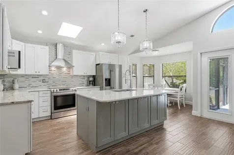 5274 White Sand Circle NE St Petersburg FL 33703