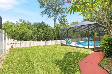 5274 White Sand Circle NE St Petersburg FL 33703