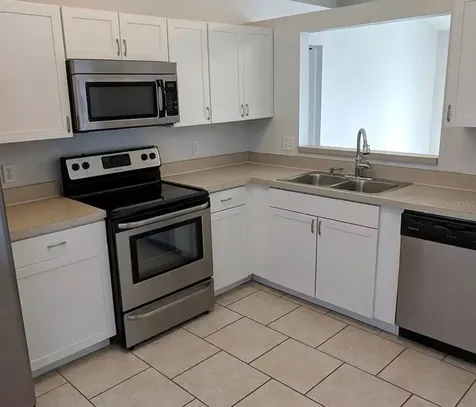 671 Regency Way Kissimmee FL 34758
