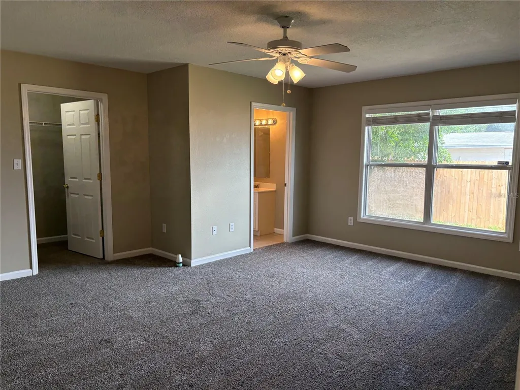 1116 W 40th Avenue Bradenton FL 34205