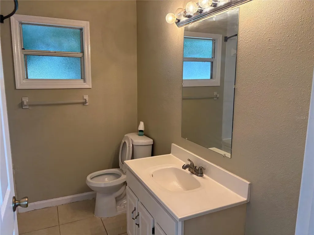 1116 W 40th Avenue Bradenton FL 34205
