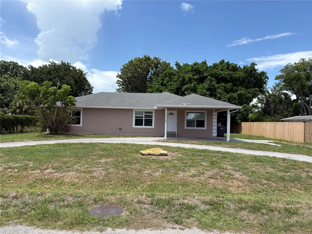 1116 W 40th Avenue Bradenton FL 34205