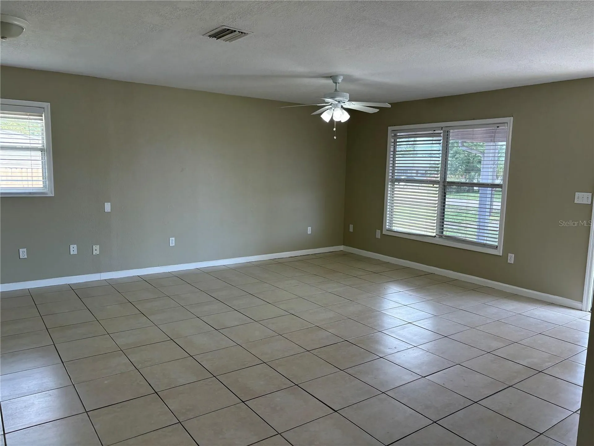 1116 W 40th Avenue Bradenton FL 34205