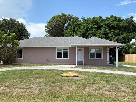1116 W 40th Avenue Bradenton FL 34205