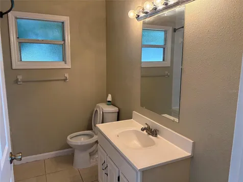 1116 W 40th Avenue Bradenton FL 34205