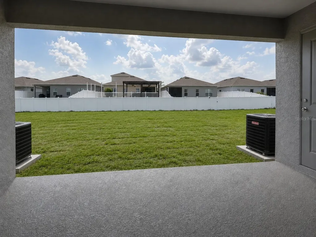 318 Chesapeake Drive St Cloud FL 34771