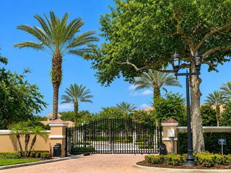 1230 Bella Cara Court Davenport FL 33896
