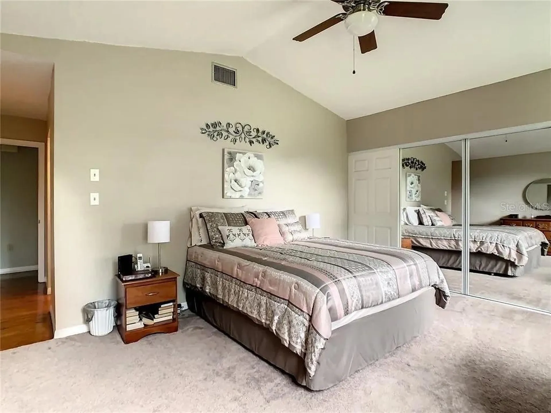17444 East Road Umatilla FL 32784