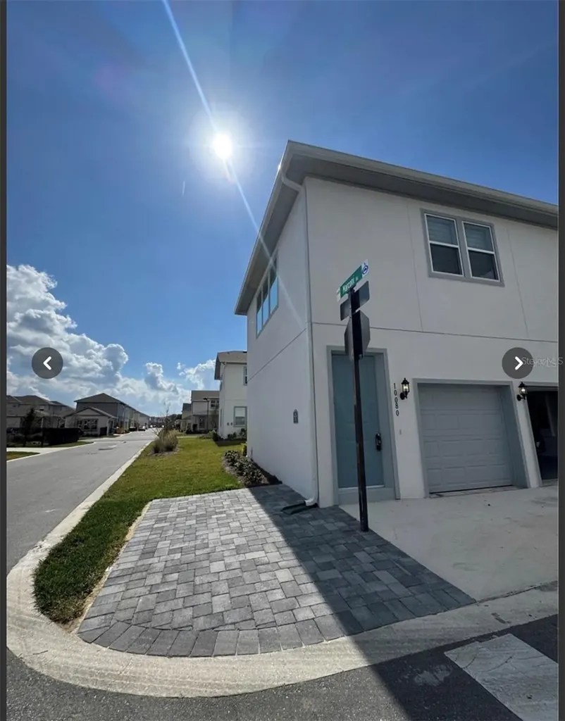 10133 Peebles Street Orlando FL 32827