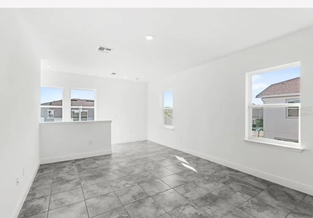 10133 Peebles Street Orlando FL 32827