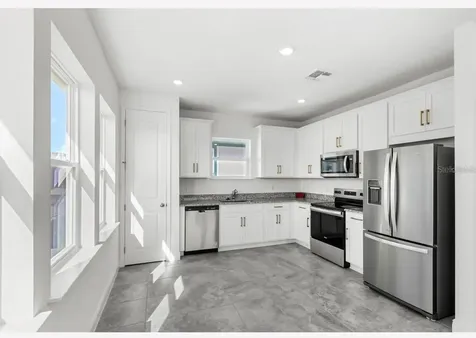 10133 Peebles Street Orlando FL 32827