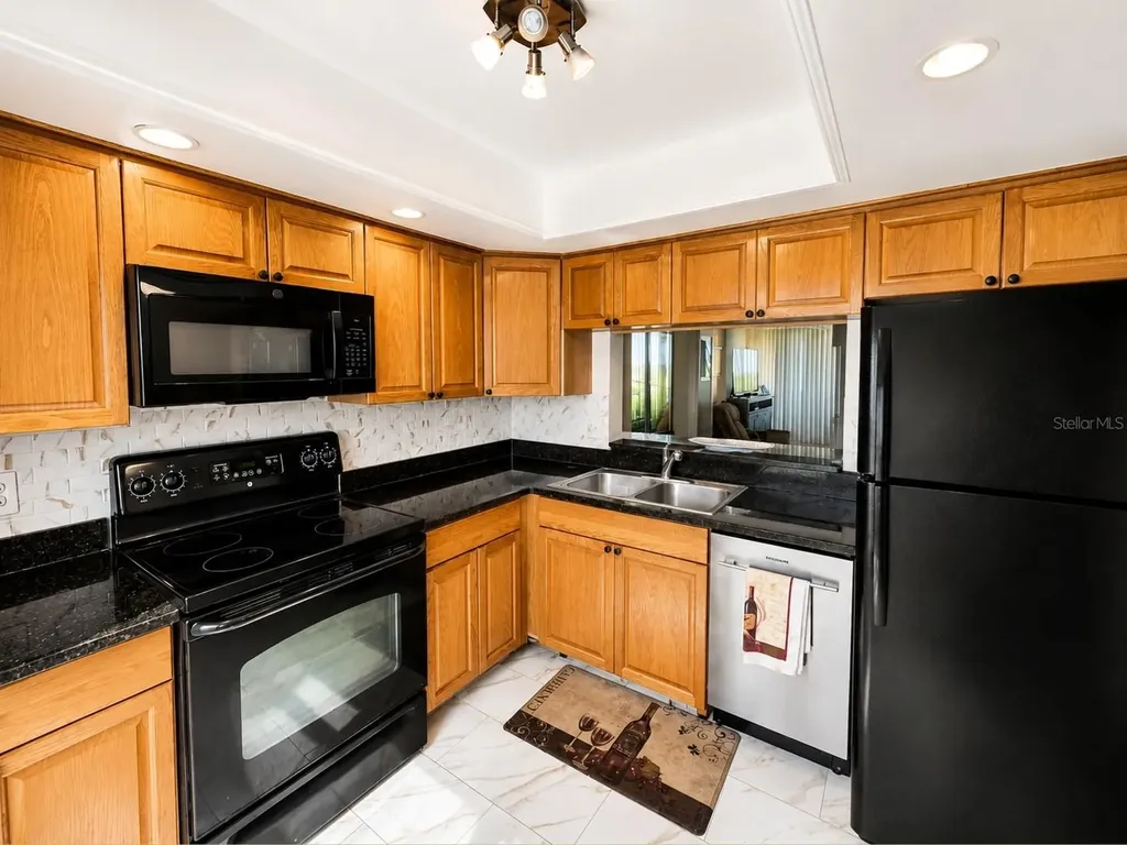 2616 Cove Cay Drive Clearwater FL 33760