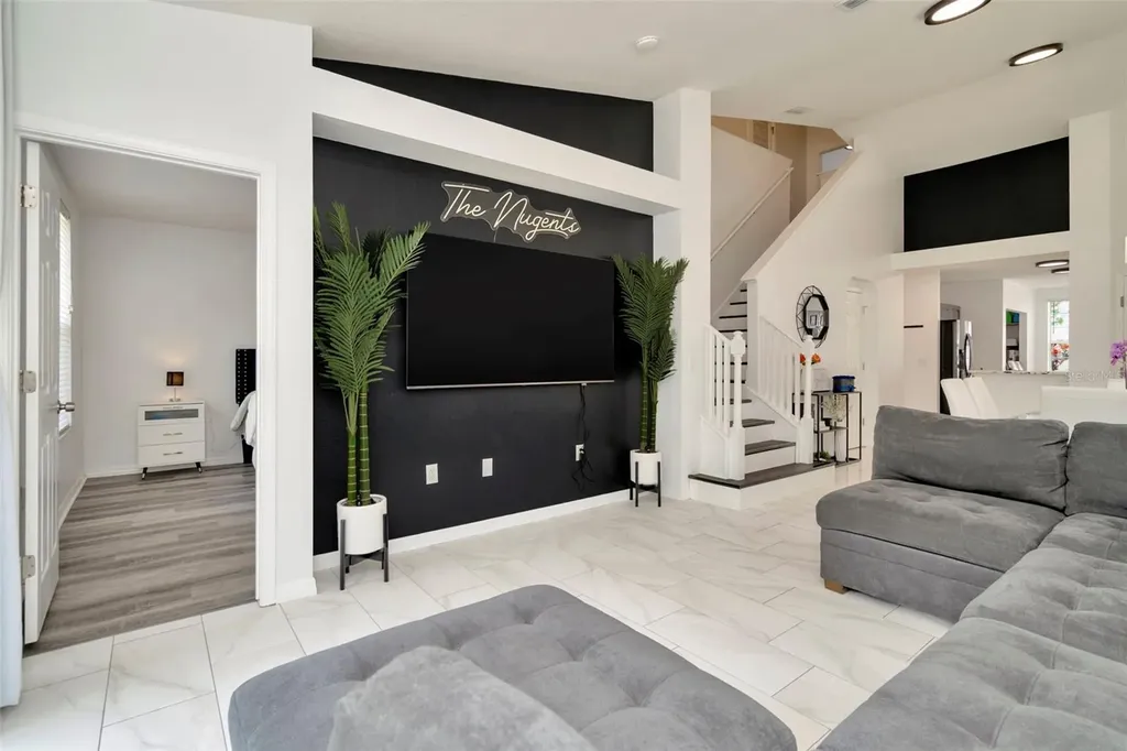 6233 Olivedale Drive Riverview FL 33578