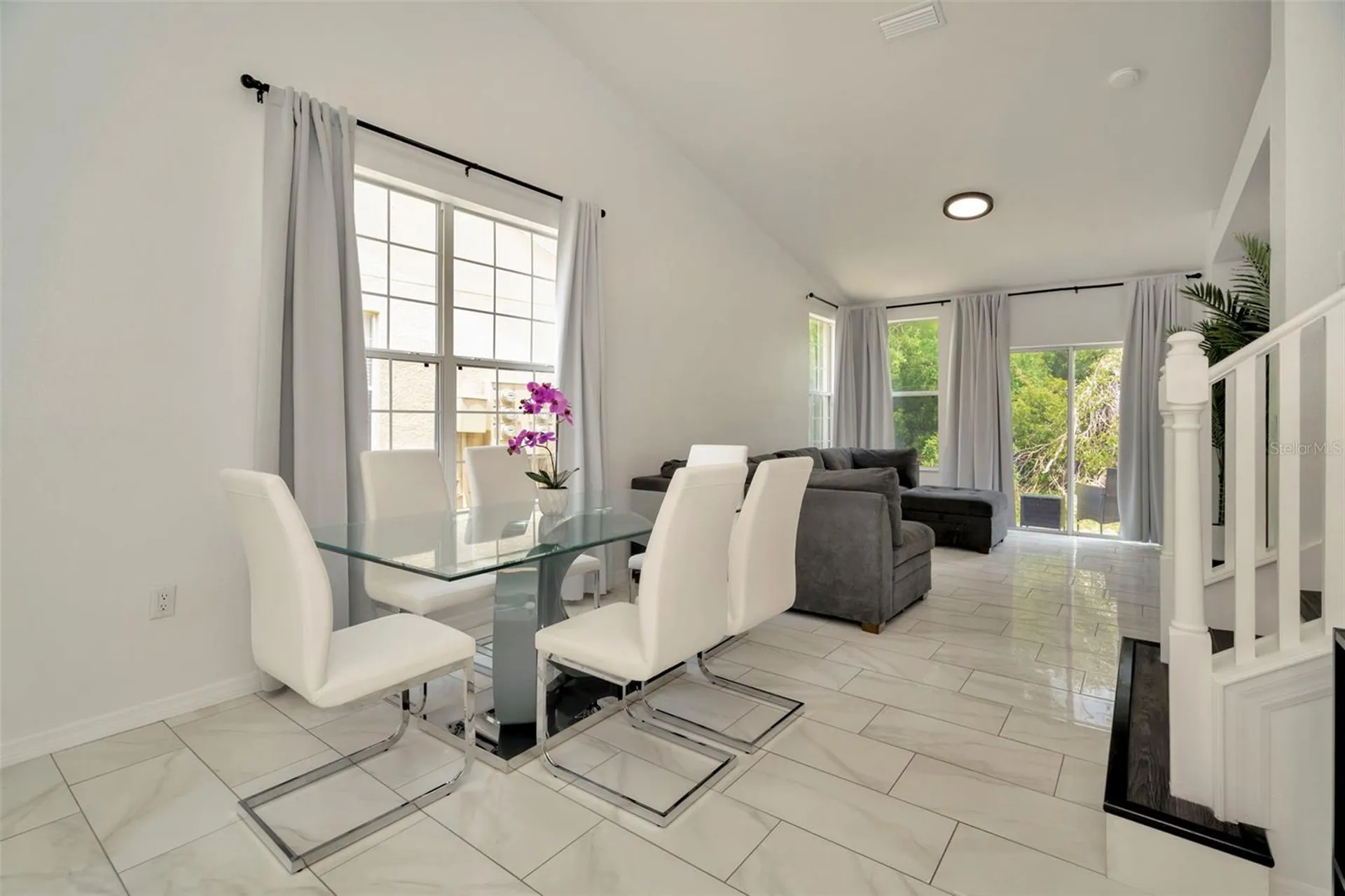 6233 Olivedale Drive Riverview FL 33578