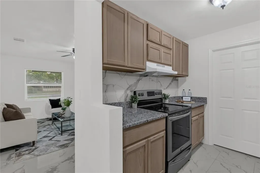 107 Ford Avenue Altamonte Springs FL 32701
