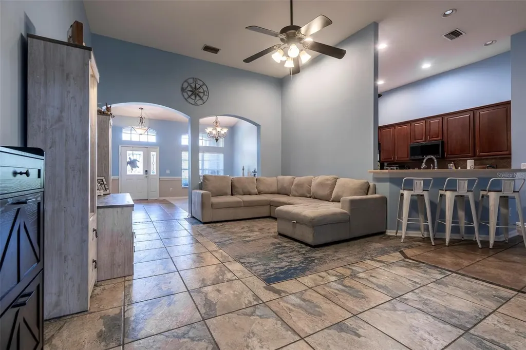 7605 Nottinghill Sky Drive Apollo Beach FL 33572