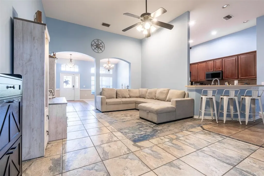 7605 Nottinghill Sky Drive Apollo Beach FL 33572