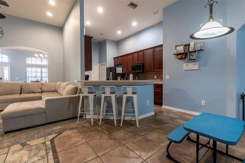 7605 Nottinghill Sky Drive Apollo Beach FL 33572
